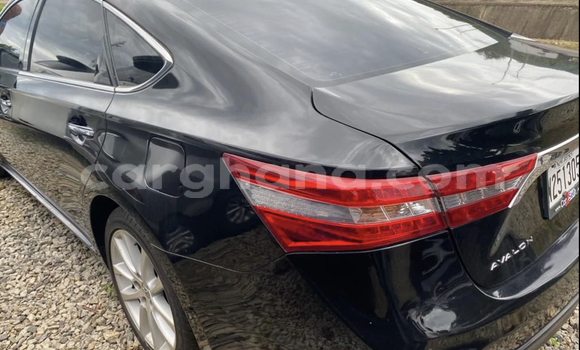 Sayi Na hannu Toyota Avalon Black Mota in Accra a Greater Accra Sayi Na hannu Toyota Avalon Black Mota in Accra a Greater Accra