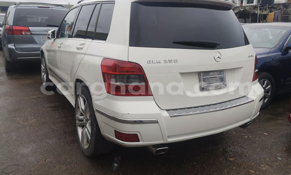 Buy Used Mercedes‒Benz GLK–Class White Car in Accra in Greater Accra Buy Used Mercedes‒Benz GLK–Class White Car in Accra in Greater Accra