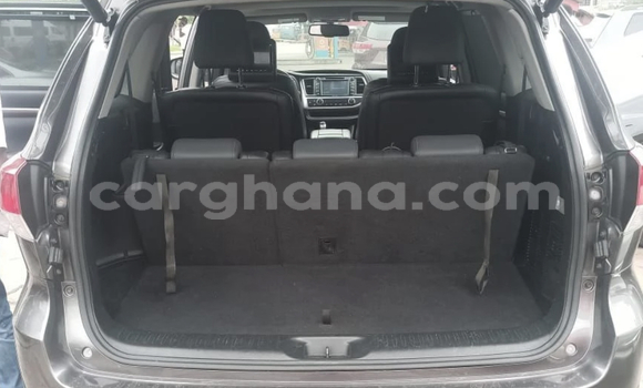 Sayi Na hannu Toyota Highlander Sauran Mota in Accra a Greater Accra Sayi Na hannu Toyota Highlander Sauran Mota in Accra a Greater Accra