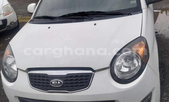 Ra Àlòkù Kia Picanto funfun Ọkọ̀ in Tema ni Greater Accra
