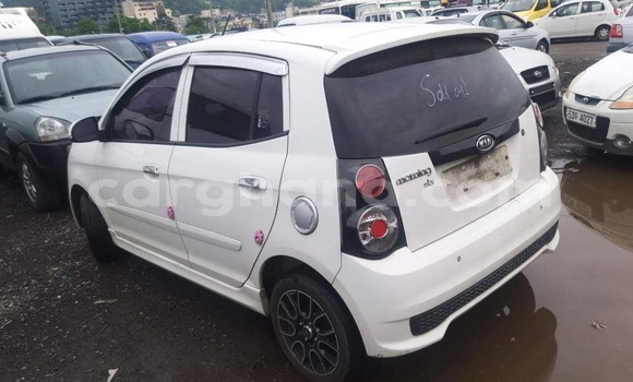 Buy Used Kia Picanto White Car in Tema in Greater Accra Buy Used Kia Picanto White Car in Tema in Greater Accra