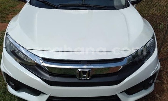 Sayi Na hannu Honda Civic White Mota in Accra a Greater Accra Sayi Na hannu Honda Civic White Mota in Accra a Greater Accra