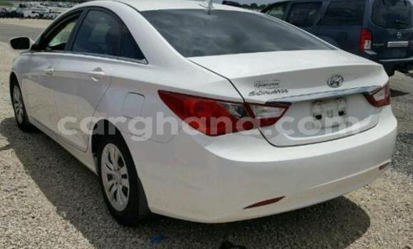 Buy Used Hyundai Sonata White Car in Tema in Greater Accra Buy Used Hyundai Sonata White Car in Tema in Greater Accra