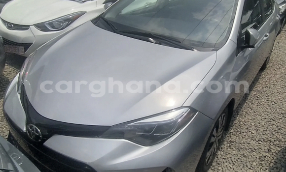 Sayi Na hannu Toyota Corolla Azurfa Mota in Accra a Greater Accra Sayi Na hannu Toyota Corolla Azurfa Mota in Accra a Greater Accra