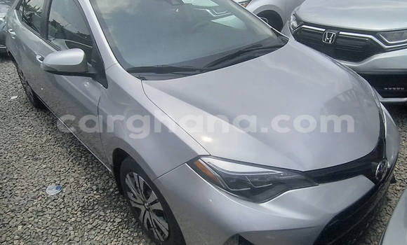 Sayi Na hannu Toyota Corolla Azurfa Mota in Accra a Greater Accra Sayi Na hannu Toyota Corolla Azurfa Mota in Accra a Greater Accra
