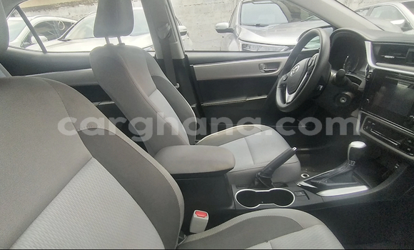 Sayi Na hannu Toyota Corolla Azurfa Mota in Accra a Greater Accra Sayi Na hannu Toyota Corolla Azurfa Mota in Accra a Greater Accra