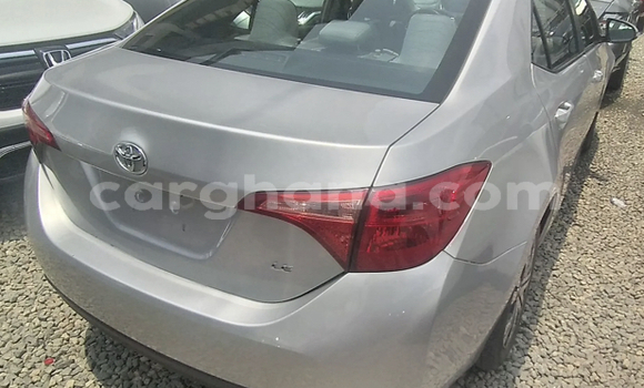 Sayi Na hannu Toyota Corolla Azurfa Mota in Accra a Greater Accra Sayi Na hannu Toyota Corolla Azurfa Mota in Accra a Greater Accra