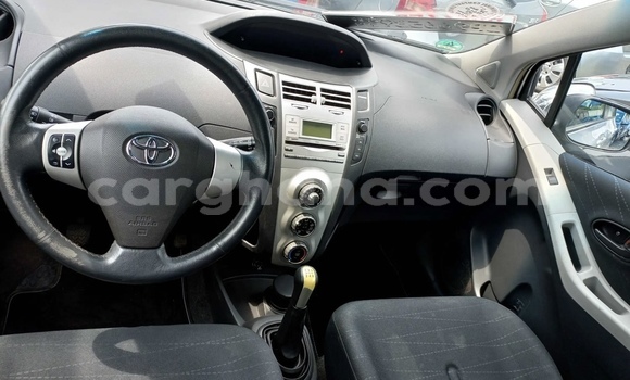Sayi Na hannu Toyota Yaris Azurfa Mota in Accra a Greater Accra Sayi Na hannu Toyota Yaris Azurfa Mota in Accra a Greater Accra