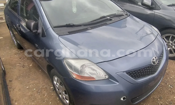 Ra Àlòkù Toyota Yaris Blue Ọkọ̀ in Accra ni Greater Accra Ra Àlòkù Toyota Yaris Blue Ọkọ̀ in Accra ni Greater Accra