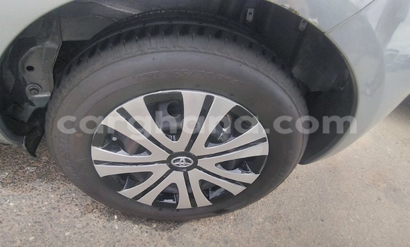 Ra Àlòkù Toyota Vitz Silver Ọkọ̀ in Accra ni Greater Accra Ra Àlòkù Toyota Vitz Silver Ọkọ̀ in Accra ni Greater Accra