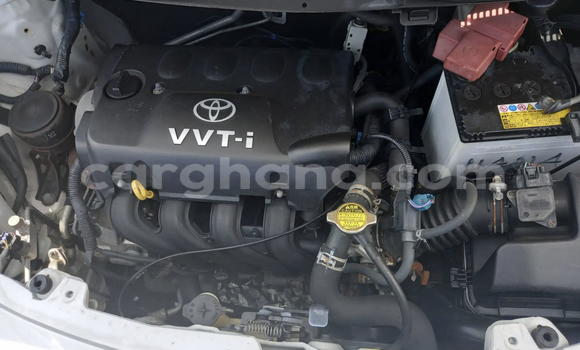 Buy Used Toyota Vitz White Car in Accra in Greater Accra Buy Used Toyota Vitz White Car in Accra in Greater Accra