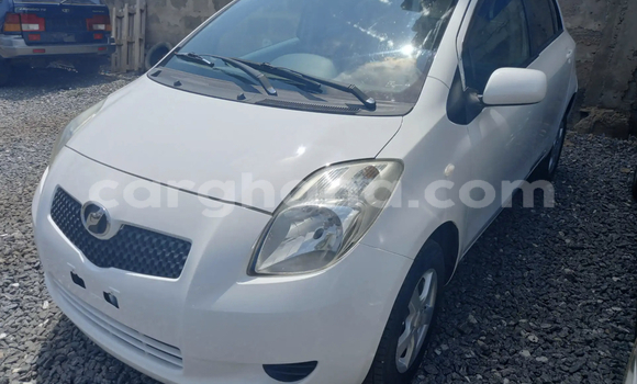 Buy Used Toyota Vitz White Car in Accra in Greater Accra Buy Used Toyota Vitz White Car in Accra in Greater Accra