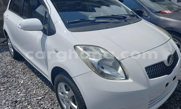 Buy Used Toyota Vitz White Car in Accra in Greater Accra Buy Used Toyota Vitz White Car in Accra in Greater Accra