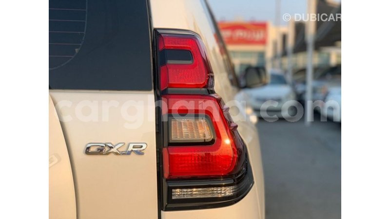 Big with watermark toyota prado ashanti import dubai 50451