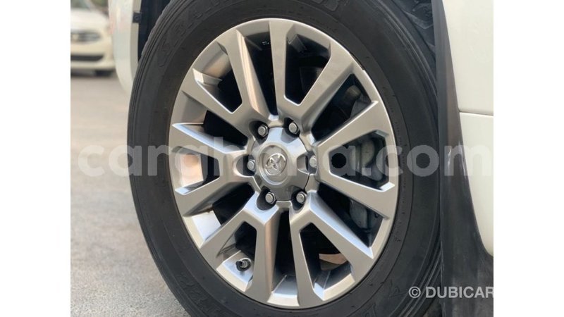 Big with watermark toyota prado ashanti import dubai 50451