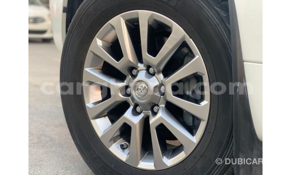 Buy Import Toyota Prado White Car in Import - Dubai in Ashanti Buy Import Toyota Prado White Car in Import - Dubai in Ashanti