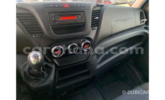 Ra Imported Iveco Trakker funfun Ọkọ̀ in Import - Dubai ni Ashanti Ra Imported Iveco Trakker funfun Ọkọ̀ in Import - Dubai ni Ashanti