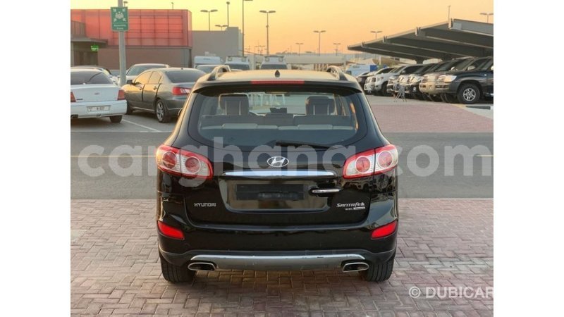 Big with watermark hyundai santa fe ashanti import dubai 50454