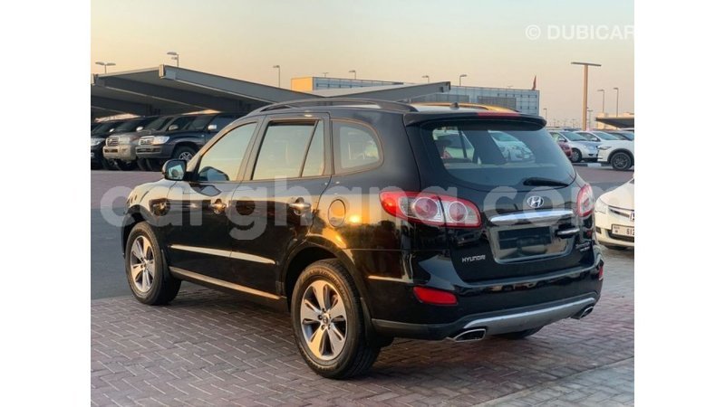 Big with watermark hyundai santa fe ashanti import dubai 50454