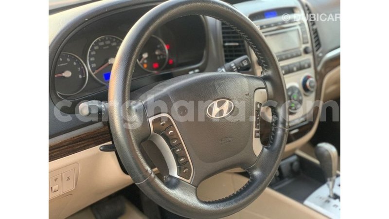 Big with watermark hyundai santa fe ashanti import dubai 50454