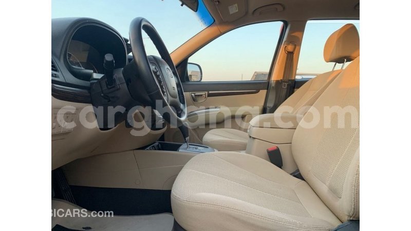 Big with watermark hyundai santa fe ashanti import dubai 50454