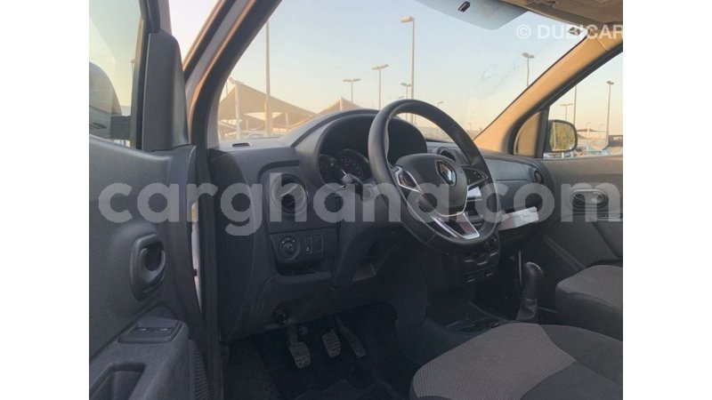 Big with watermark renault 5 ashanti import dubai 50455