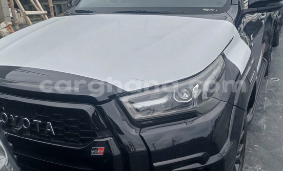 Ra Àlòkù Toyota Hilux Black Ọkọ̀ in Accra ni Greater Accra