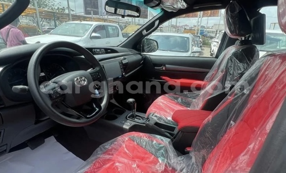 Sayi Na hannu Toyota Hilux Black Mota in Accra a Greater Accra Sayi Na hannu Toyota Hilux Black Mota in Accra a Greater Accra