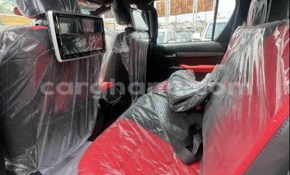 Sayi Na hannu Toyota Hilux Black Mota in Accra a Greater Accra Sayi Na hannu Toyota Hilux Black Mota in Accra a Greater Accra