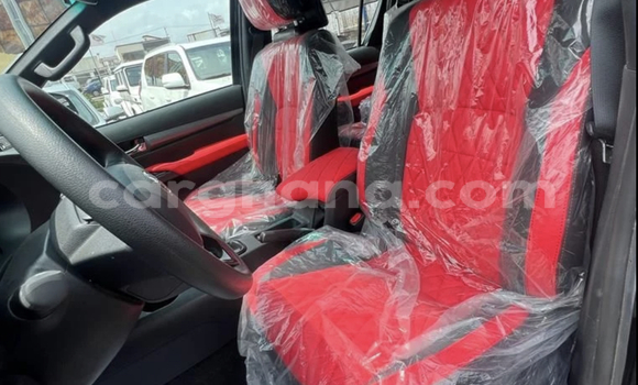 Sayi Na hannu Toyota Hilux Black Mota in Accra a Greater Accra Sayi Na hannu Toyota Hilux Black Mota in Accra a Greater Accra