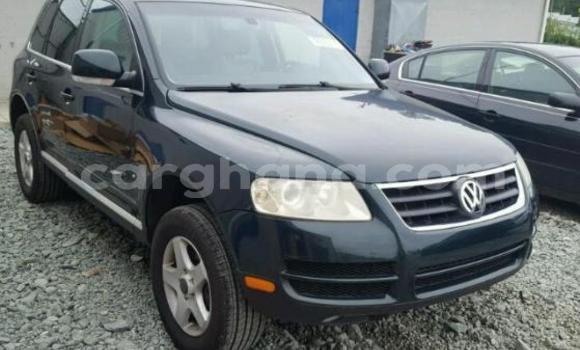 Ra Àlòkù Volkswagen Touareg Black Ọkọ̀ in Tema ni Greater Accra