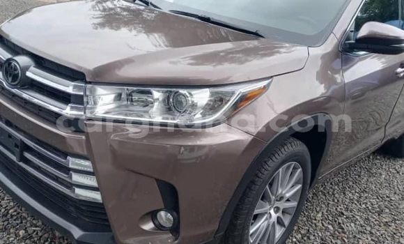 Buy Used Toyota Highlander Other Car in Accra in Greater Accra Buy Used Toyota Highlander Other Car in Accra in Greater Accra