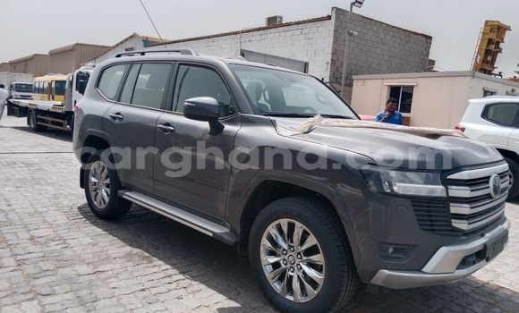 Buy Used Toyota Land Cruiser Black Car in Accra in Greater Accra Buy Used Toyota Land Cruiser Black Car in Accra in Greater Accra