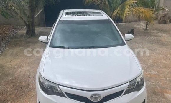 Buy Used Toyota Camry White Car in Accra in Greater Accra Buy Used Toyota Camry White Car in Accra in Greater Accra