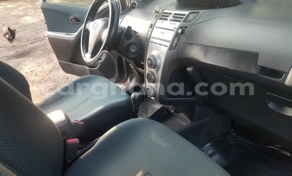 Buy Used Toyota Vitz Silver Car in Accra in Greater Accra Buy Used Toyota Vitz Silver Car in Accra in Greater Accra