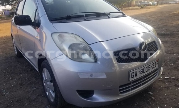 Buy Used Toyota Vitz Silver Car in Accra in Greater Accra Buy Used Toyota Vitz Silver Car in Accra in Greater Accra