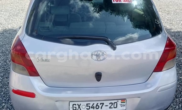 Buy Used Toyota Vitz Silver Car in Accra in Greater Accra Buy Used Toyota Vitz Silver Car in Accra in Greater Accra