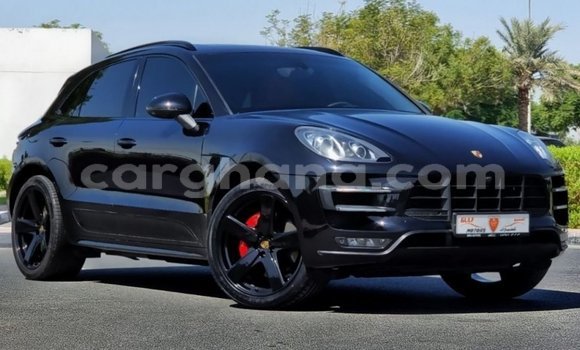 Ra Imported Porsche Macan Black Ọkọ̀ in Import - Dubai ni Ashanti Ra Imported Porsche Macan Black Ọkọ̀ in Import - Dubai ni Ashanti