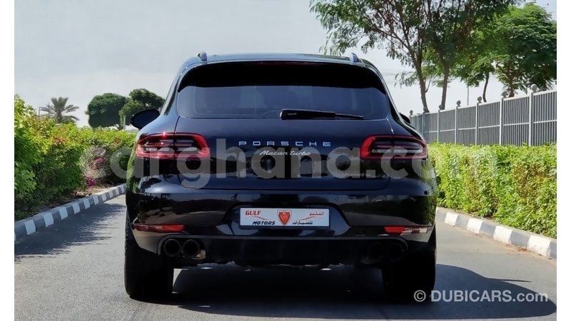 Big with watermark porsche macan ashanti import dubai 50524