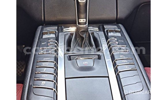 Ra Imported Porsche Macan Black Ọkọ̀ in Import - Dubai ni Ashanti Ra Imported Porsche Macan Black Ọkọ̀ in Import - Dubai ni Ashanti