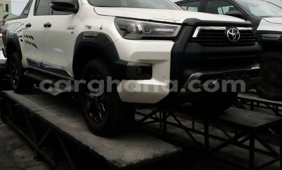 Buy Used Toyota Hilux White Car in Accra in Greater Accra