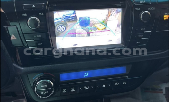 Sayi Na hannu Toyota Corolla White Mota in Accra a Greater Accra Sayi Na hannu Toyota Corolla White Mota in Accra a Greater Accra