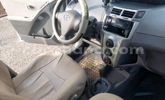 Buy Used Toyota Vitz Silver Car in Accra in Greater Accra Buy Used Toyota Vitz Silver Car in Accra in Greater Accra