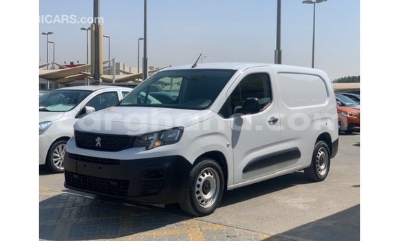 Ra Imported Peugeot Partner funfun Ọkọ̀ in Import - Dubai ni Ashanti Ra Imported Peugeot Partner funfun Ọkọ̀ in Import - Dubai ni Ashanti