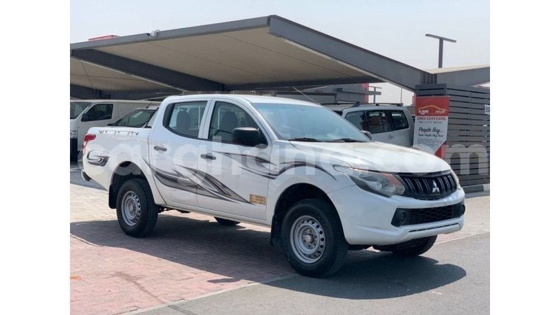 Big with watermark mitsubishi l200 ashanti import dubai 50552