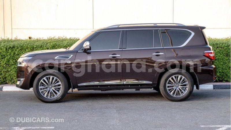 Big with watermark nissan patrol ashanti import dubai 50553