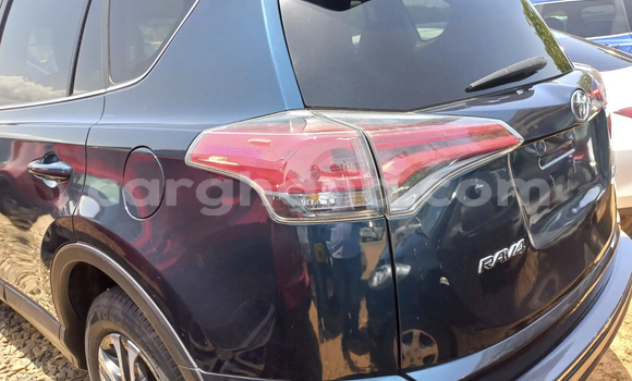 Sayi Na hannu Toyota RAV4 Black Mota in Accra a Greater Accra Sayi Na hannu Toyota RAV4 Black Mota in Accra a Greater Accra