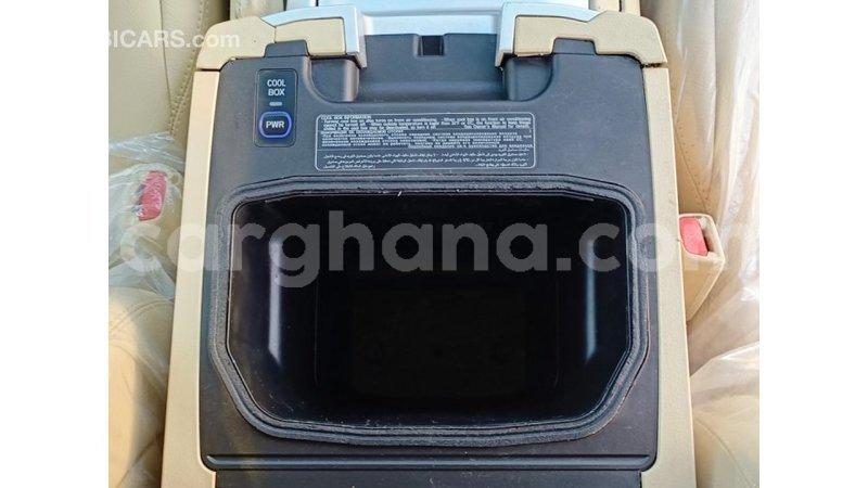 Big with watermark toyota land cruiser ashanti import dubai 50589