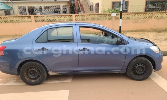 Ra Àlòkù Toyota Yaris Blue Ọkọ̀ in Accra ni Greater Accra Ra Àlòkù Toyota Yaris Blue Ọkọ̀ in Accra ni Greater Accra