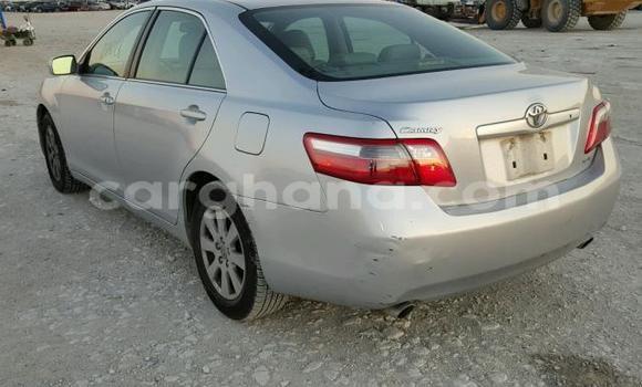 Sayi Na hannu Toyota Camry Azurfa Mota in Kumasi a Ashanti Sayi Na hannu Toyota Camry Azurfa Mota in Kumasi a Ashanti